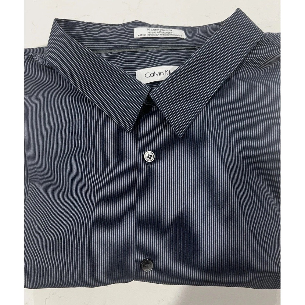 Calvin Klein Mens XXL Non Iron Body Fit Dress Shirt Navy Blue White Stripe Shirt